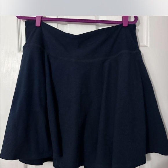 Beyond Yoga Blue Women's Skort with pockets - Picture 2 of 8